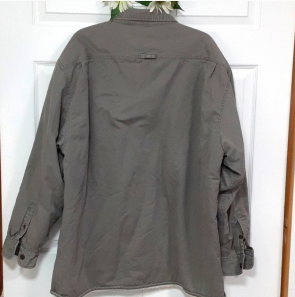 Levi's Sherpa Lined Shirt Jacket - Picture 3 of 12
